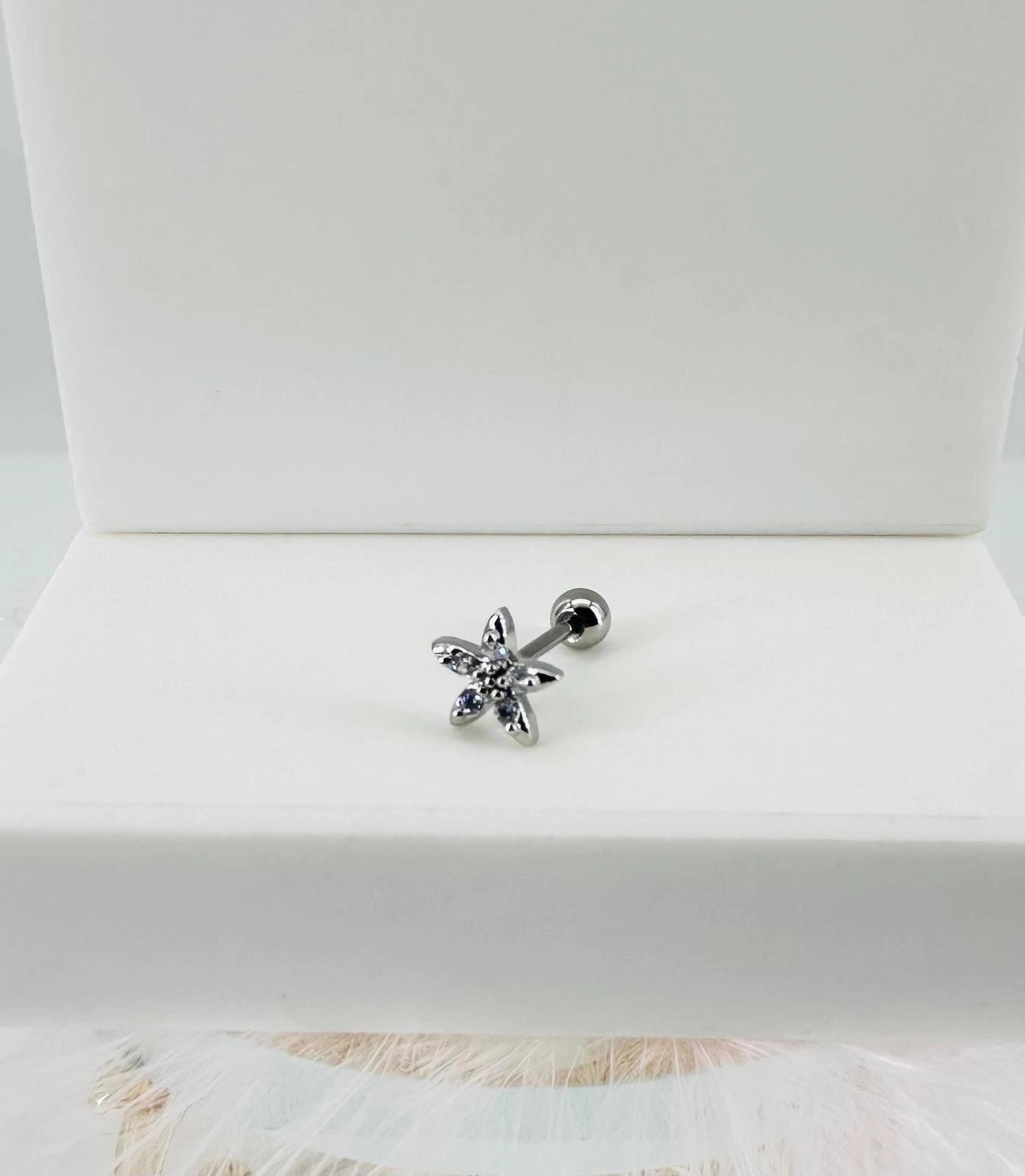 Tragus Kıkırdak Küpesi