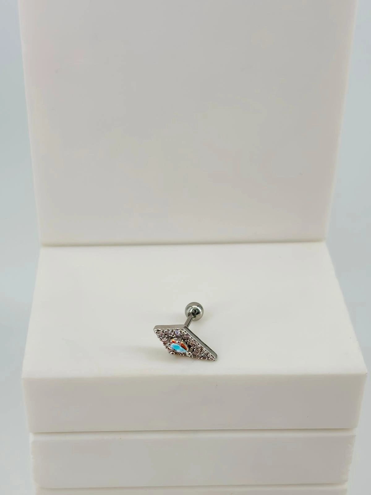 Tragus Kıkırdak Küpesi
