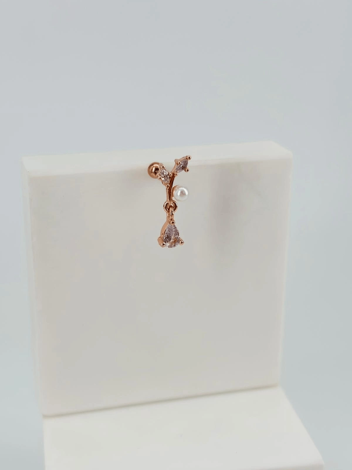 Tragus Kıkırdak Küpesi