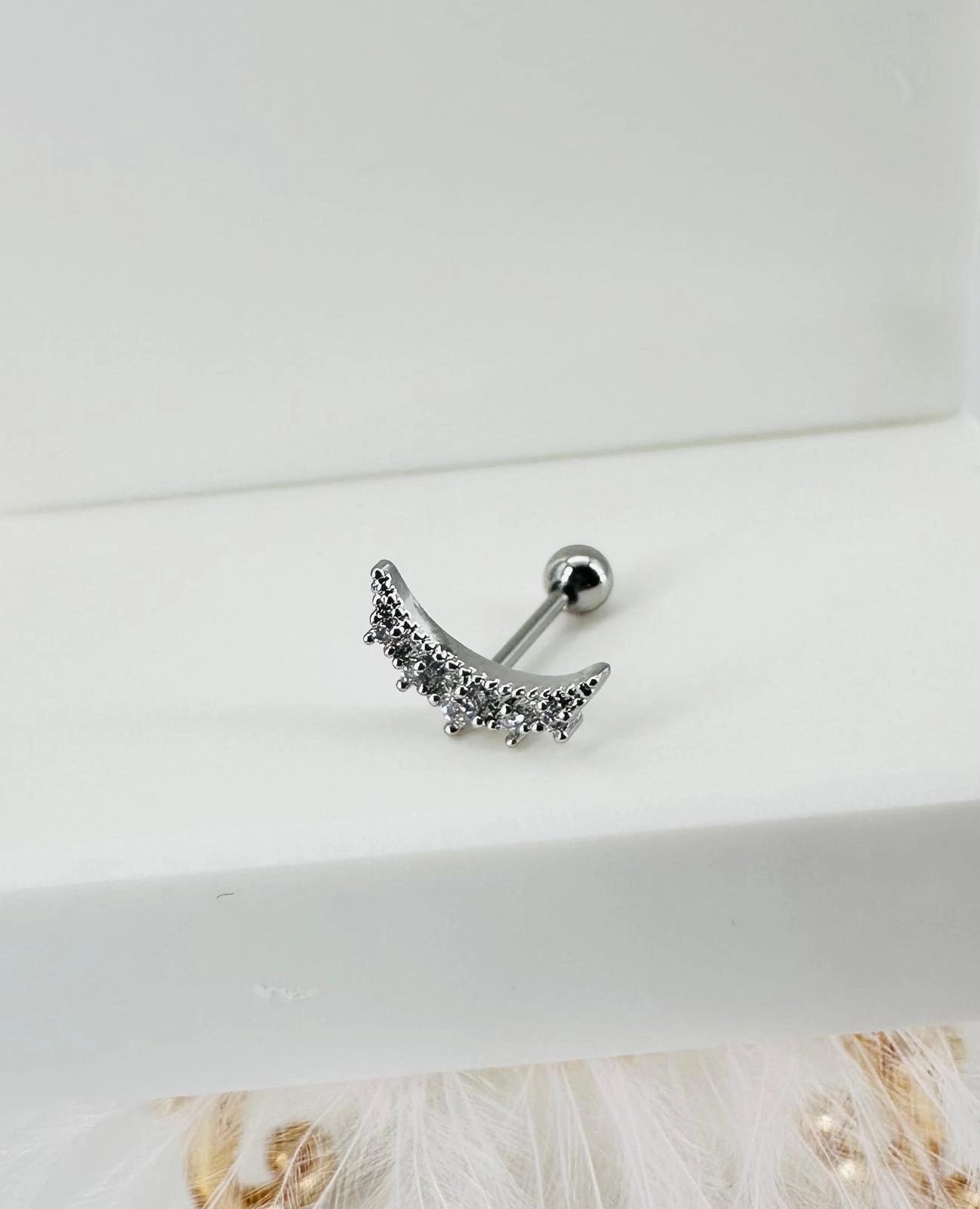 Tragus Kıkırdak Pıercıng