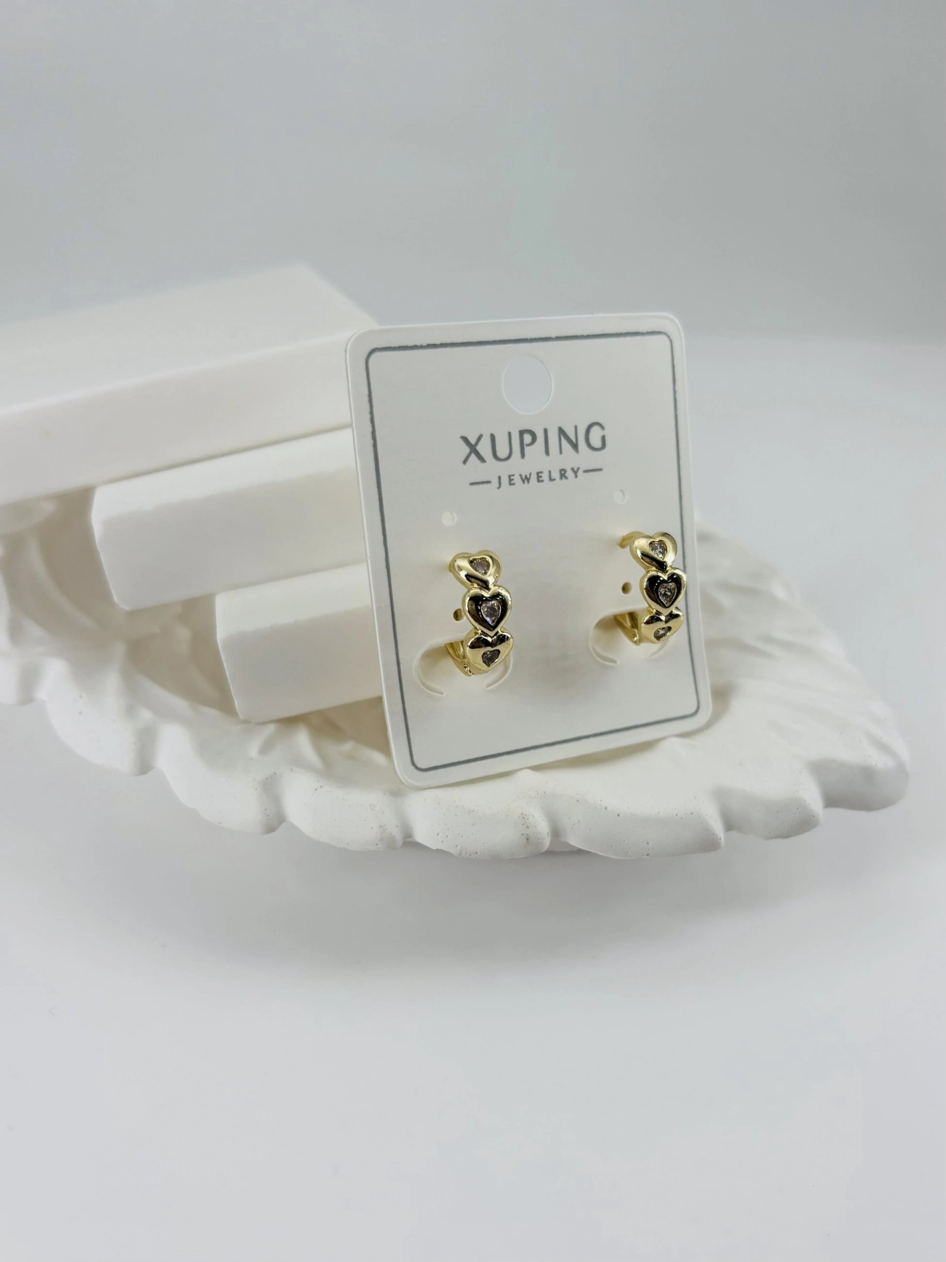 Xupıng Küpe