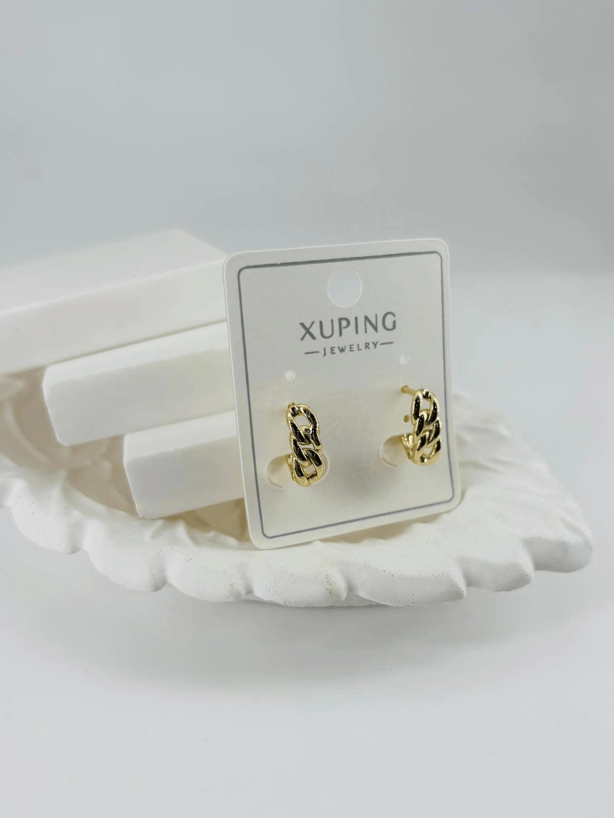 Xupıng Küpe