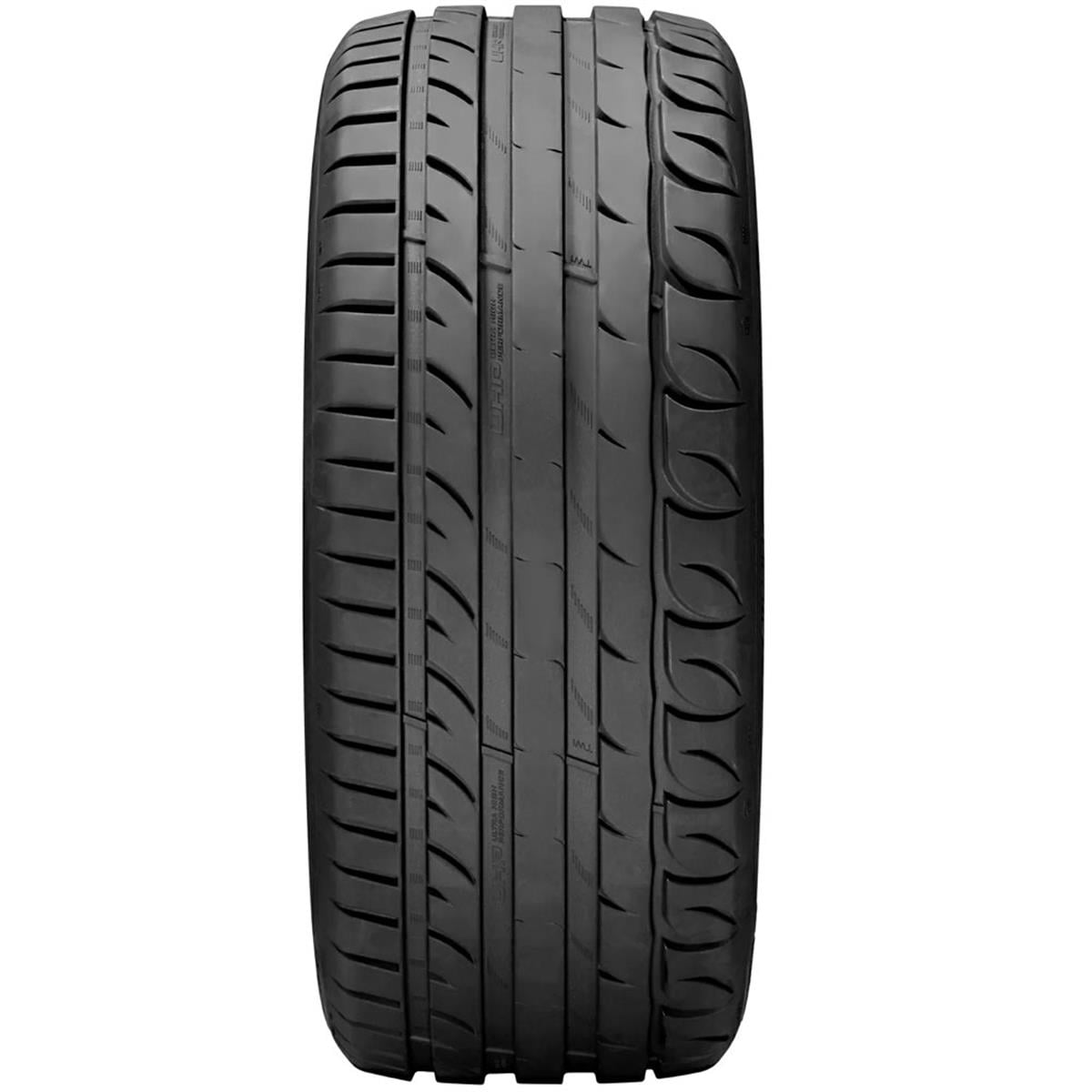 235/40R19 96Y XL Ultra High Performance Taurus 2025