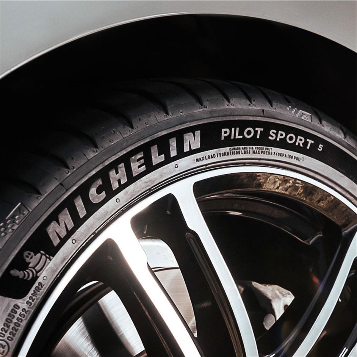 285/40R19 107Y XL ZR Pilot Sport 5 Michelin 2025