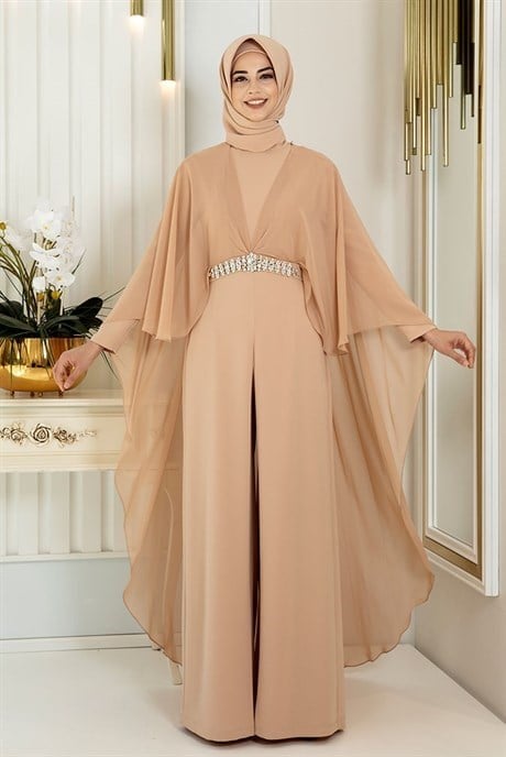 Pınar Şems Ceyda Tulum Camel