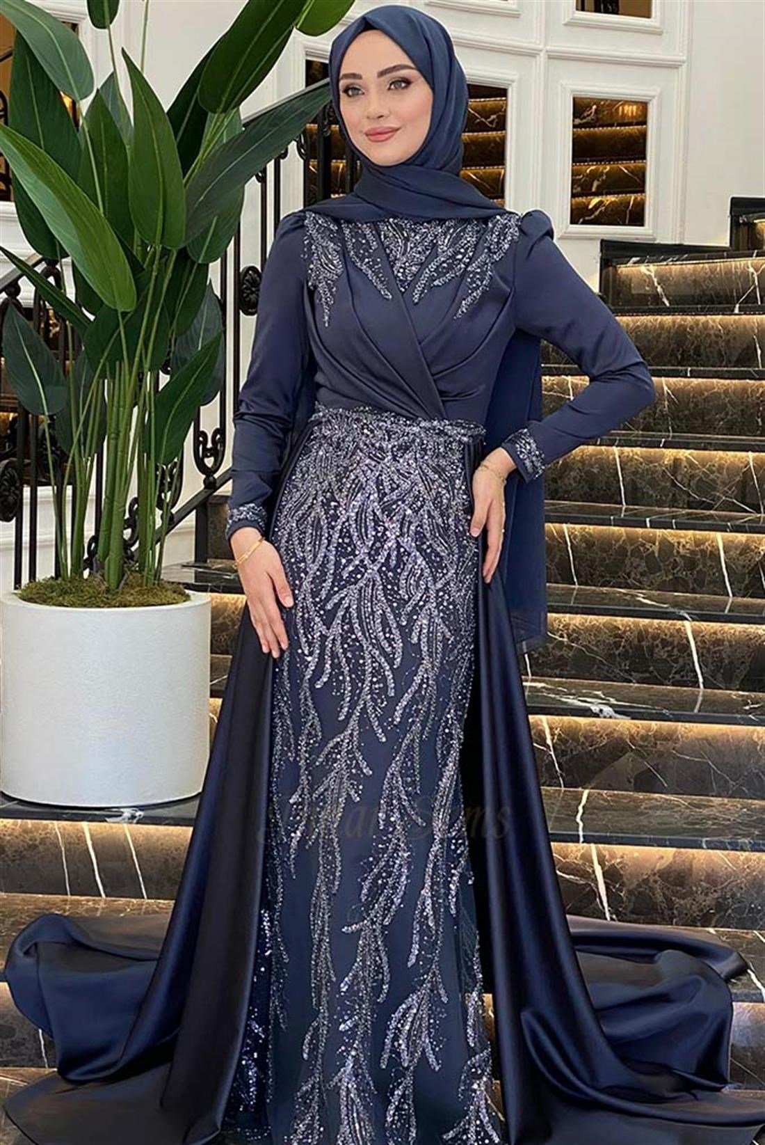 Pınar Şems Hafsa Abiye İndigo