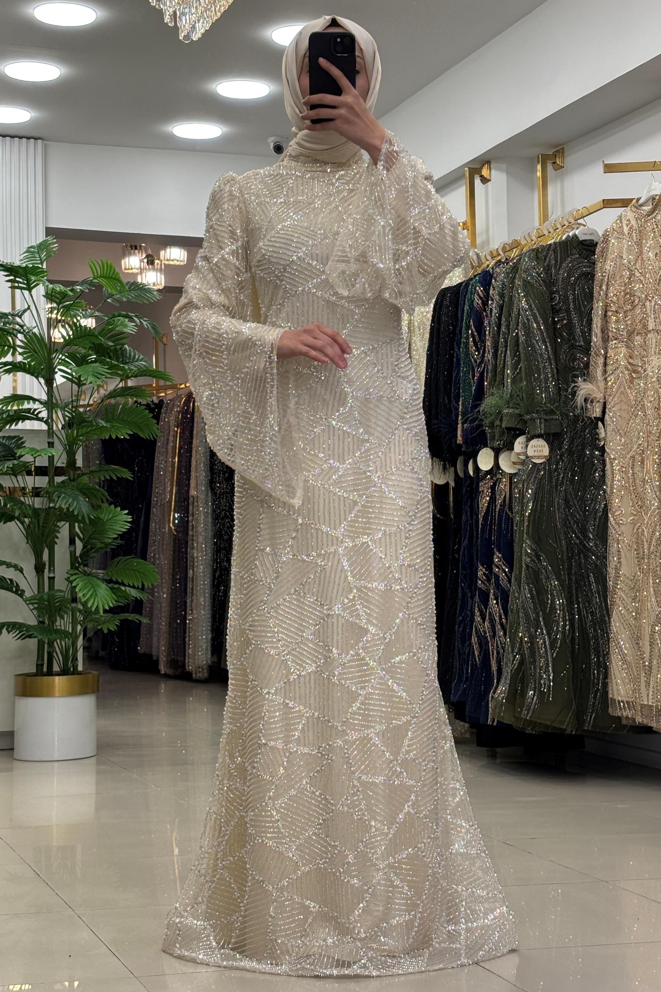Pınar Şems Meriç Abiye Gold