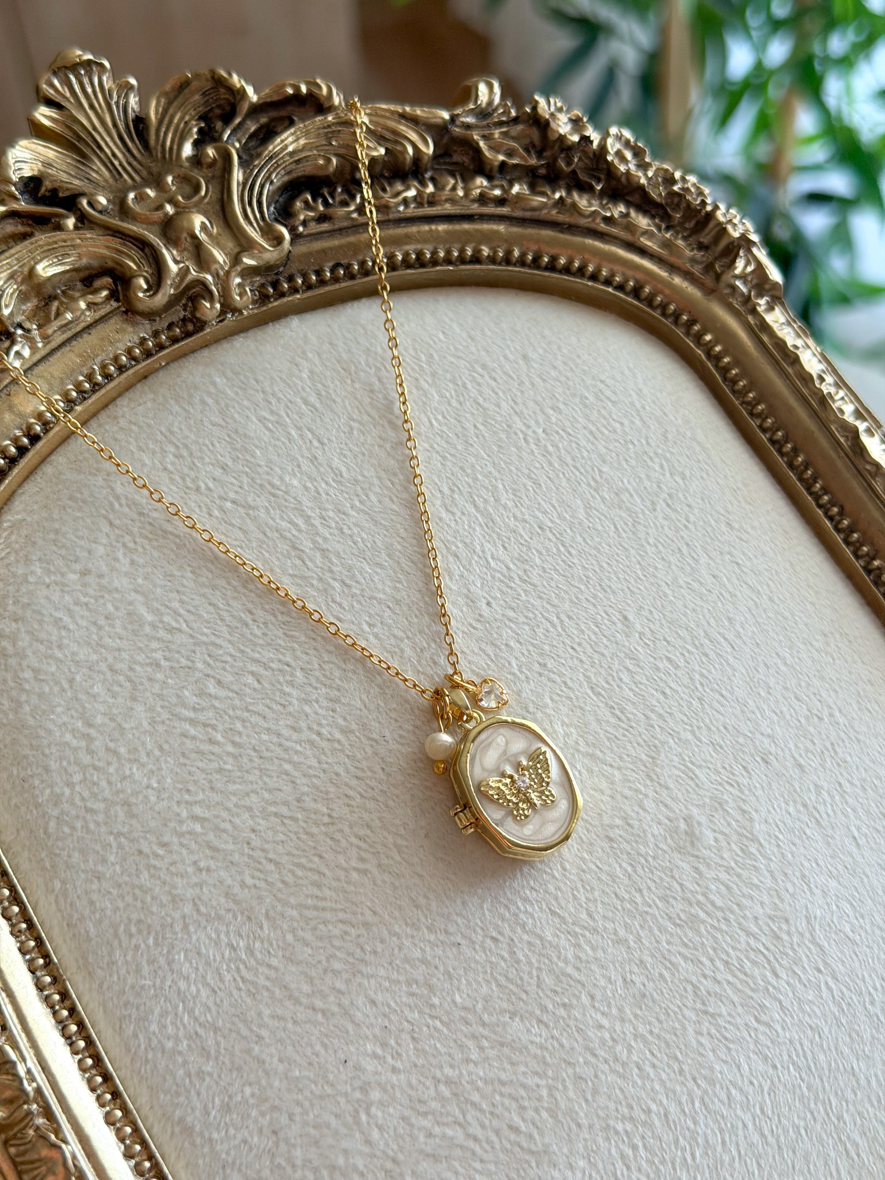 Charm Detay Anı Kolyesi