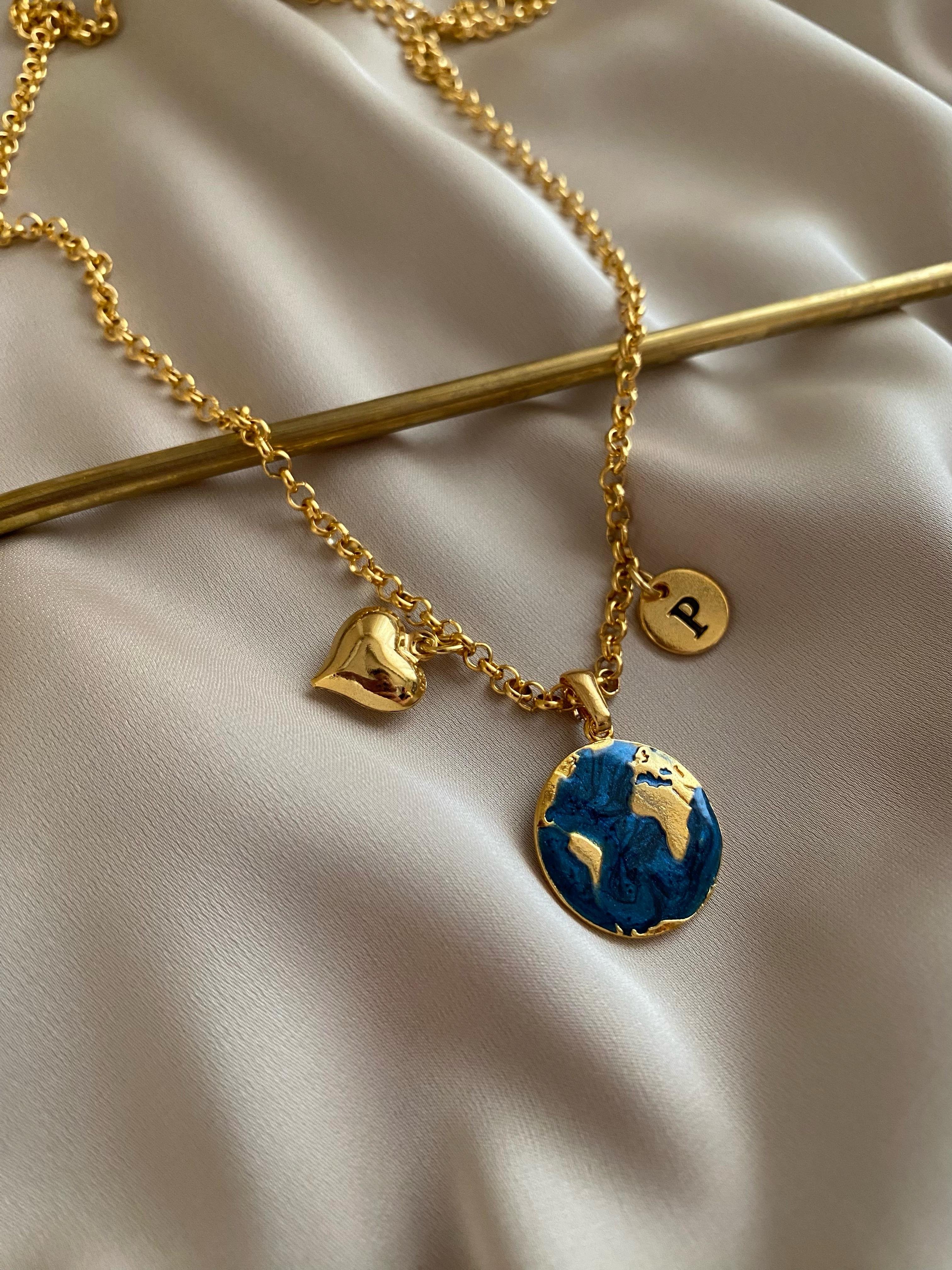 Harf Charm Dünya Kolye