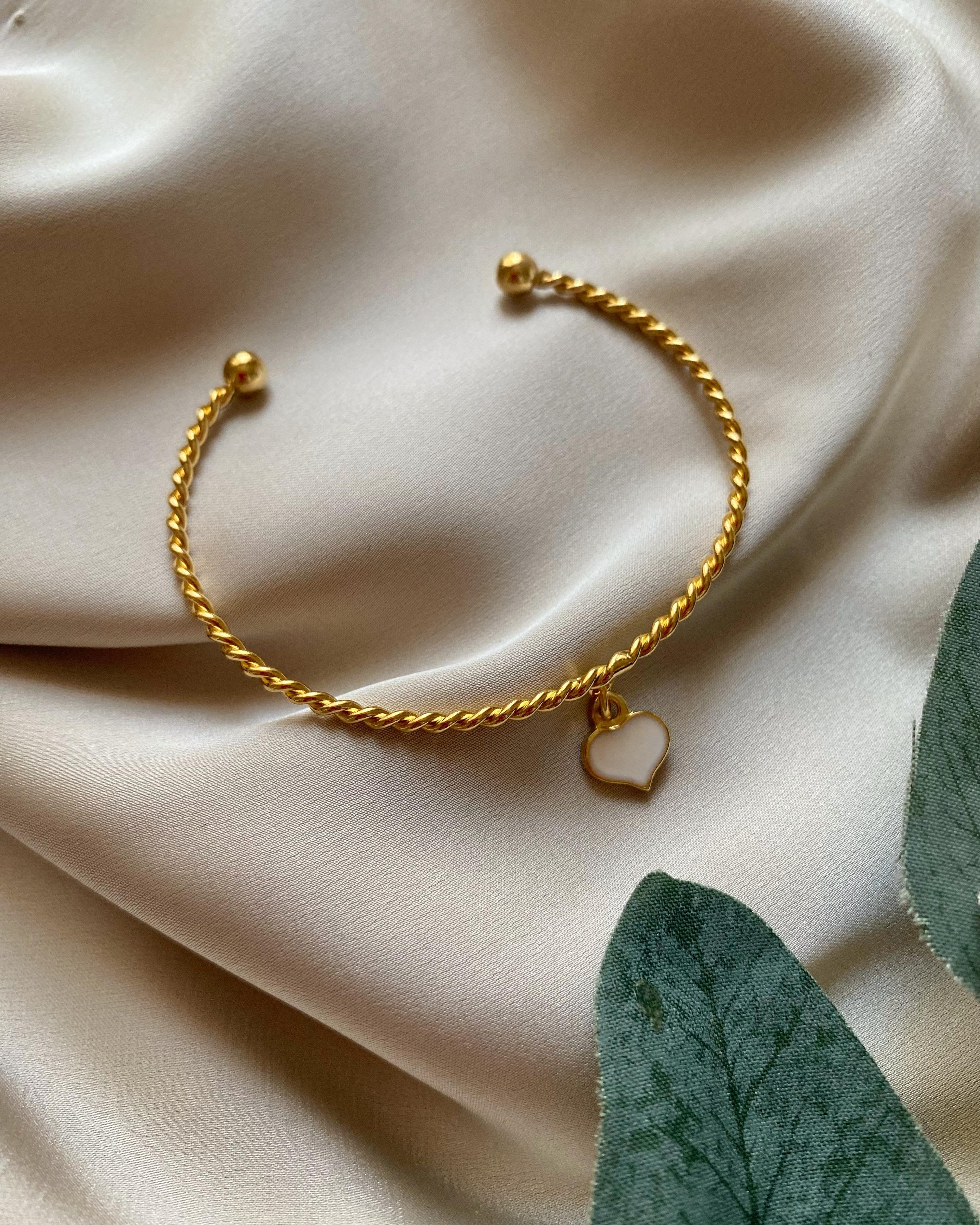 Kalp Charm Kelepçe