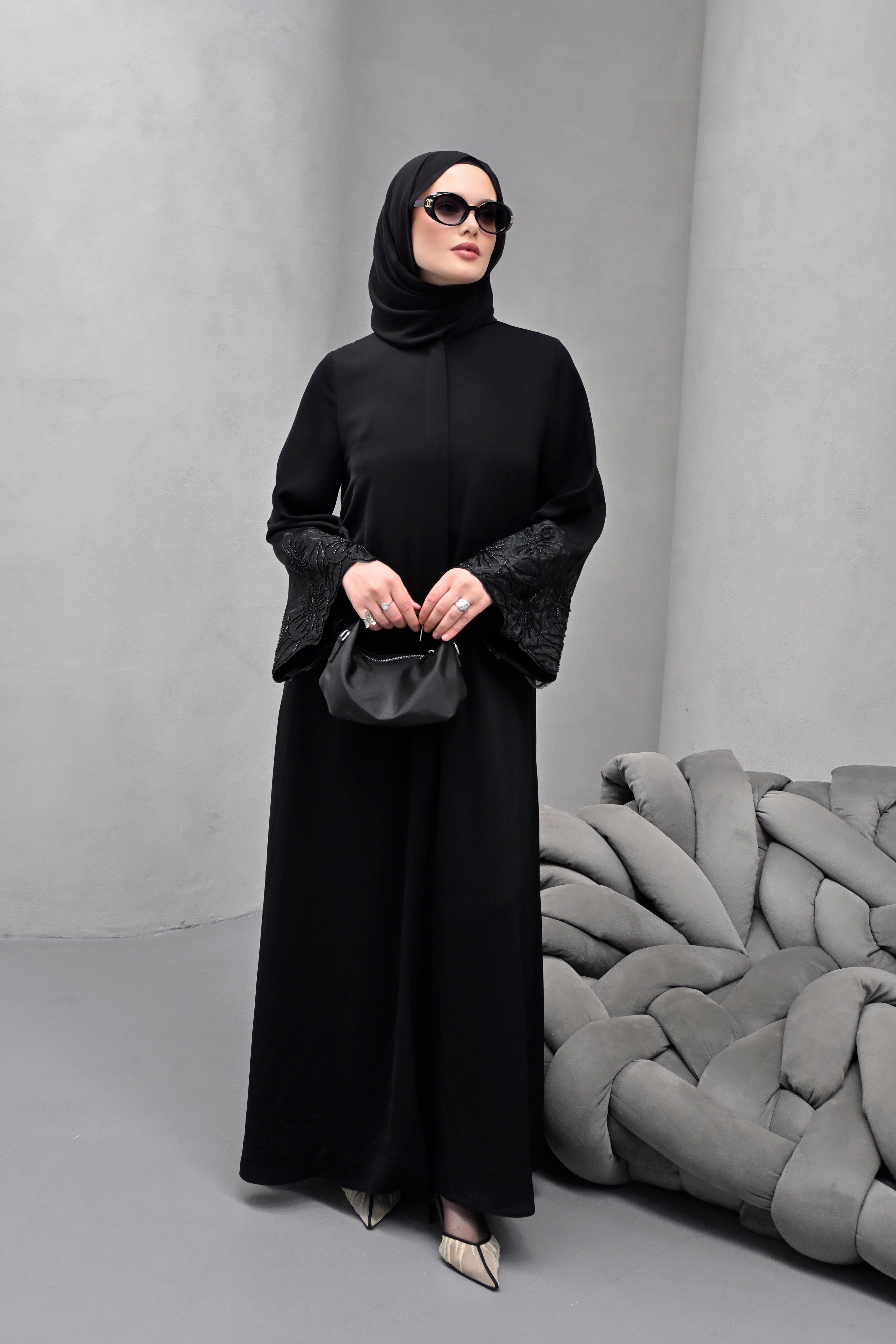 LEYLİ FERACE
