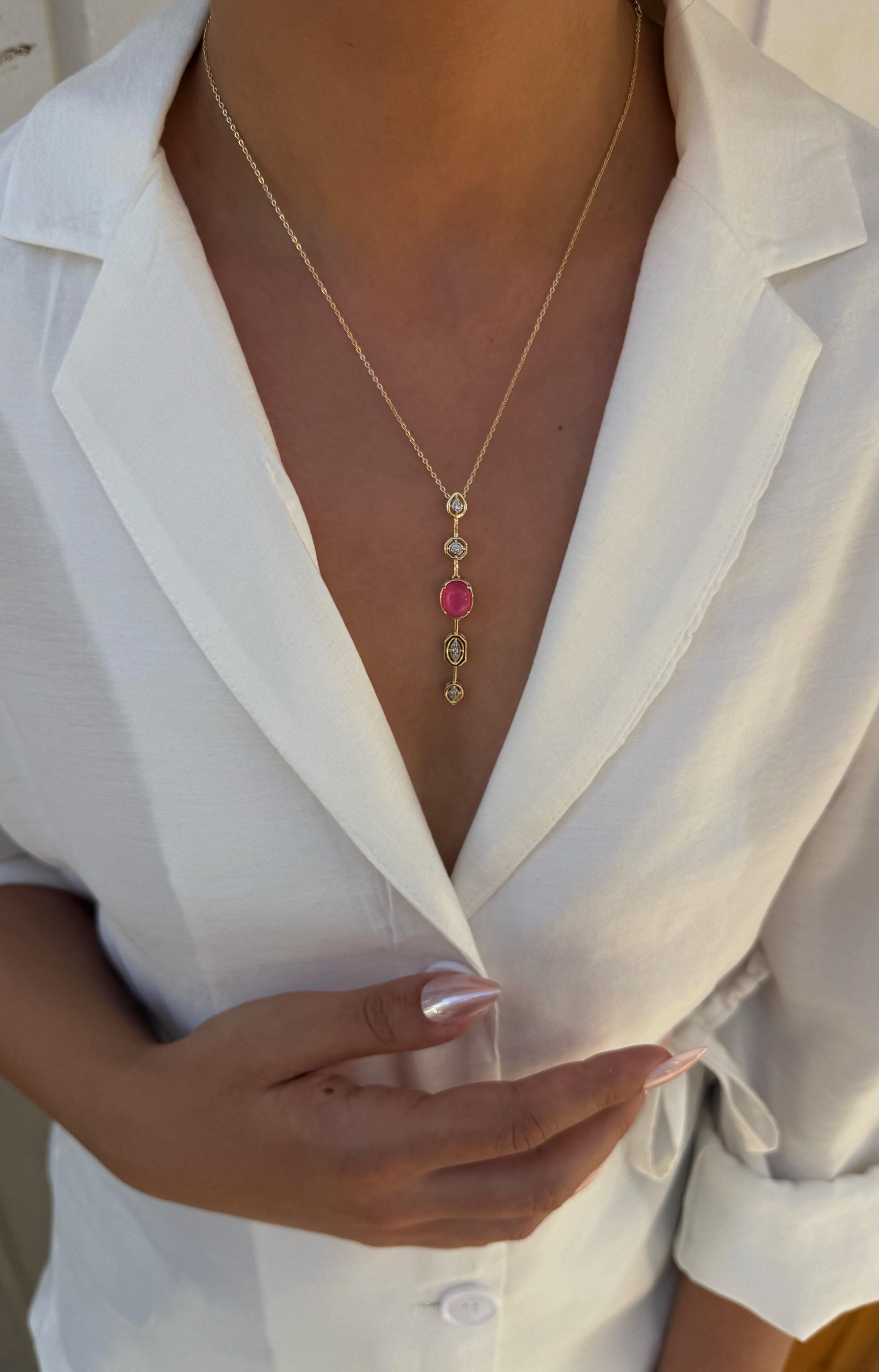 Özel Seri Gold Pembe Y Kolye