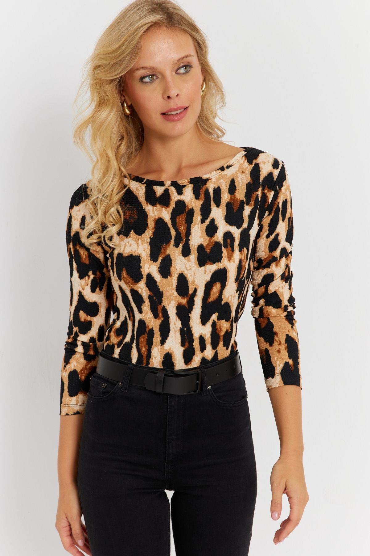 Kadın Camel-Siyah Leopar Desenli Bürümcük Bluz EY2894