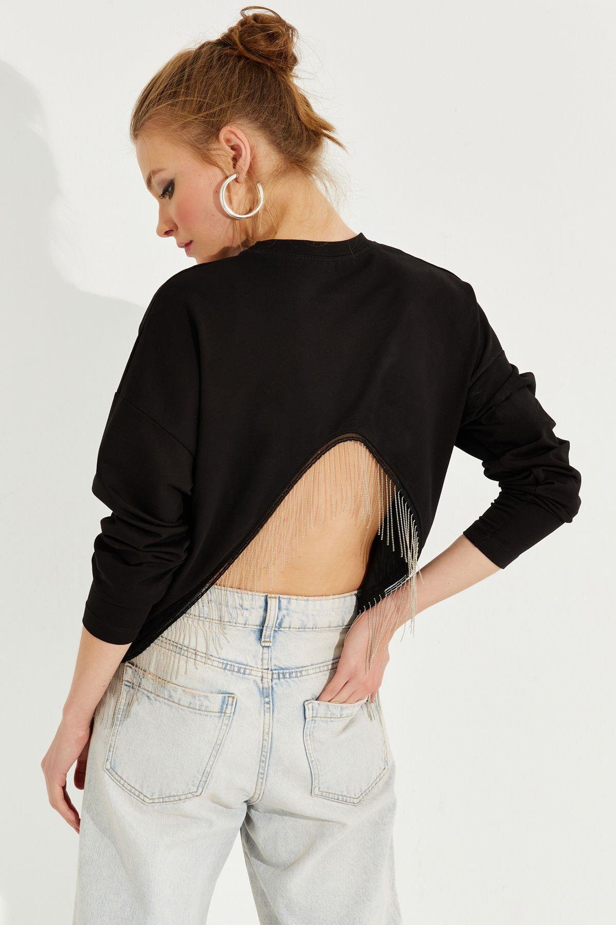 Kadın Siyah Zincirli Asimetrik Sweatshirt EY2664