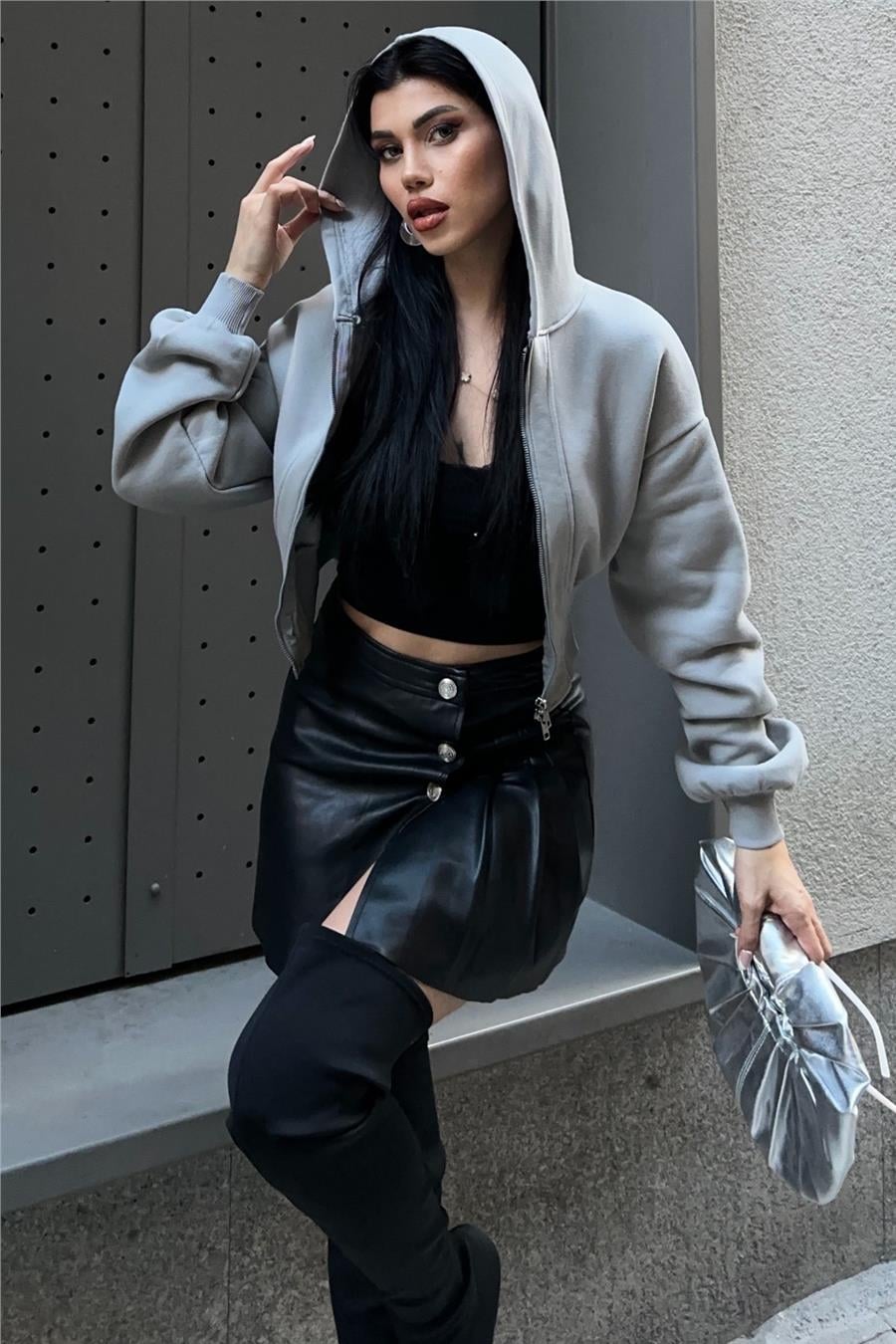 Gri Fermuarlı Crop Sweatshirt