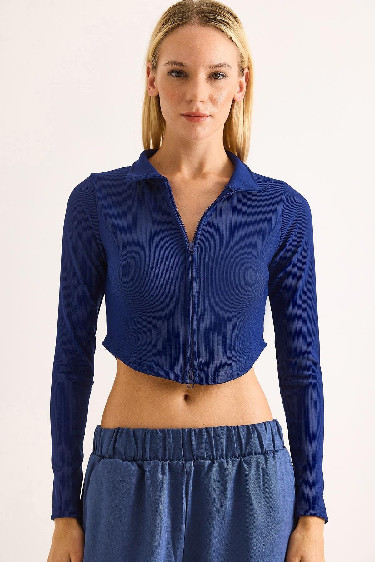 Lacivert Fermuarlı Fitilli Crop Bluz