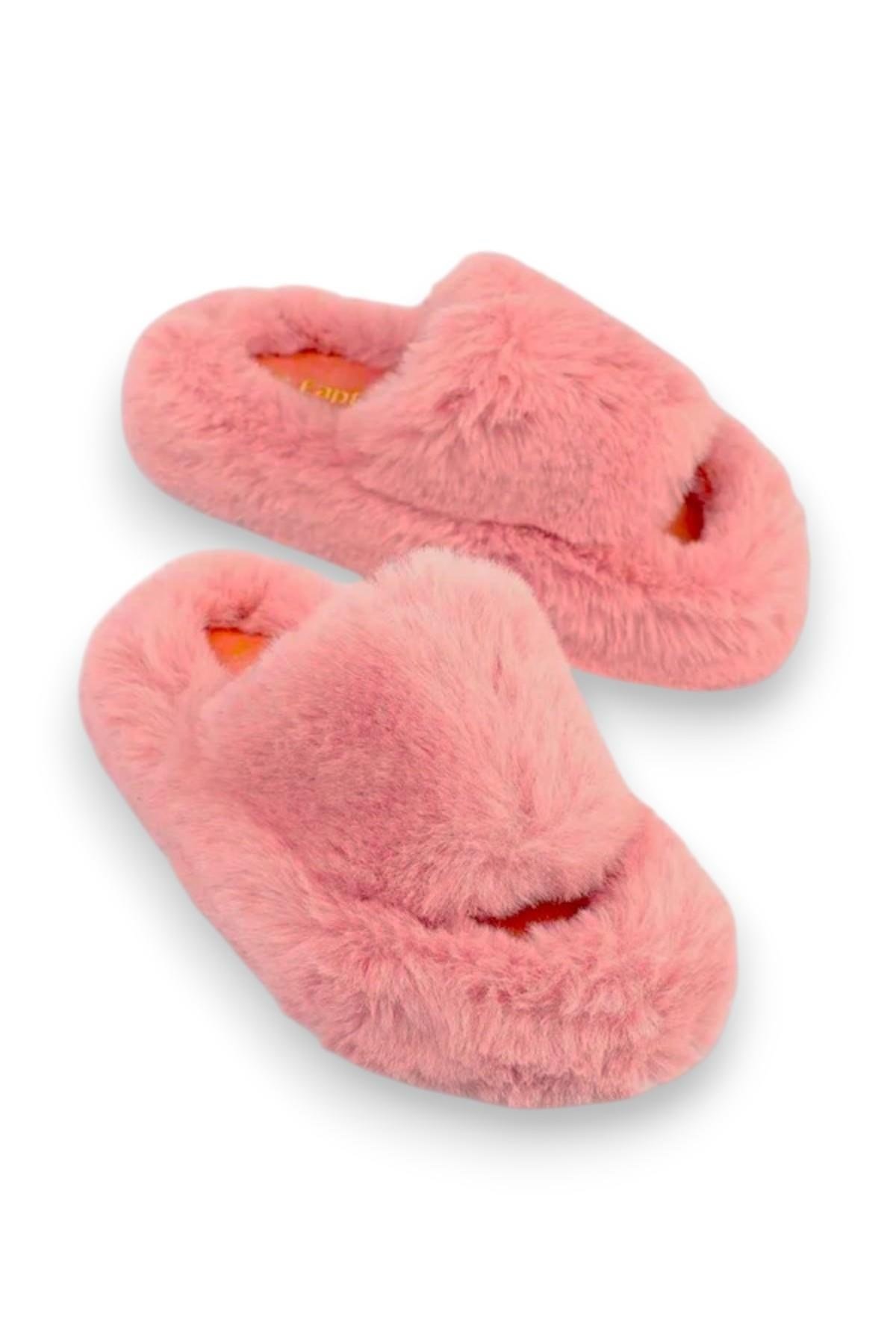 Pembe Tüylü Önü Açık Terlik