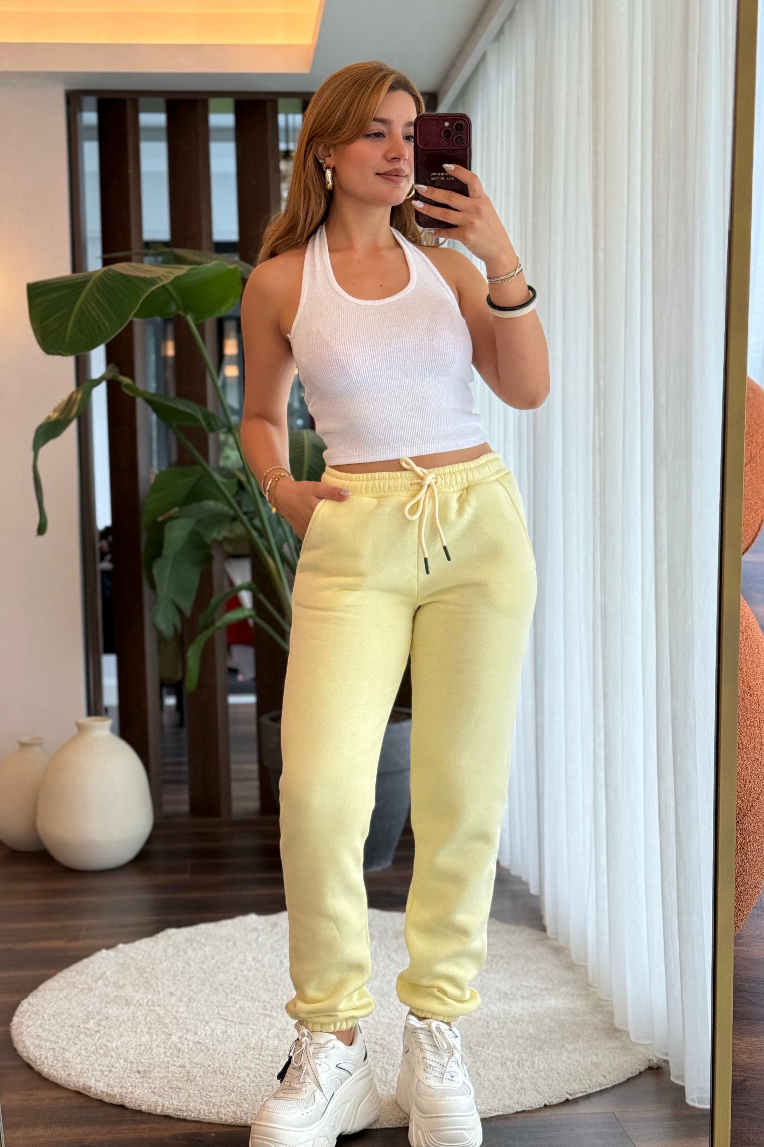 Sarı Beli Bağcıklı Eşofman Pantolon