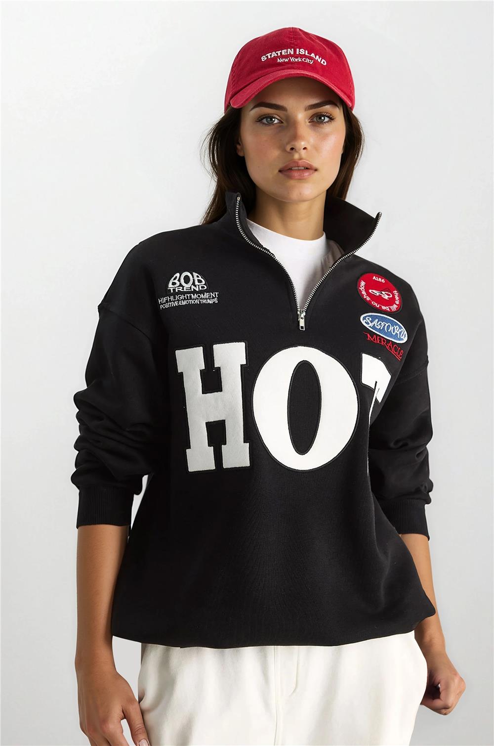 Siyah Fermuarlı Sweatshirt