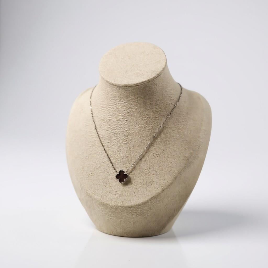 Çelik Silver Çift Yönlü Bordo Van Cleef Kolye