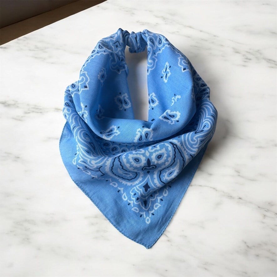 Açık Mavi Renk  desenli%100 koton Bandana