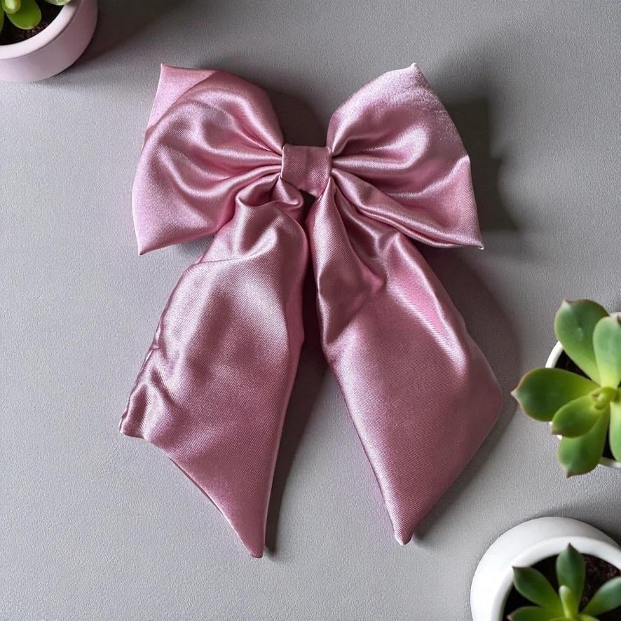 Açık pembe Renk Kuyruklu Saten klipsli Toka