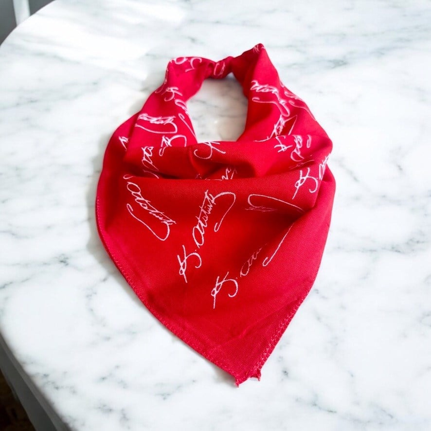 Atatürk imzalı Kırmızı Unisex %100 Koton Bandana 23 NISAN,29EKIM