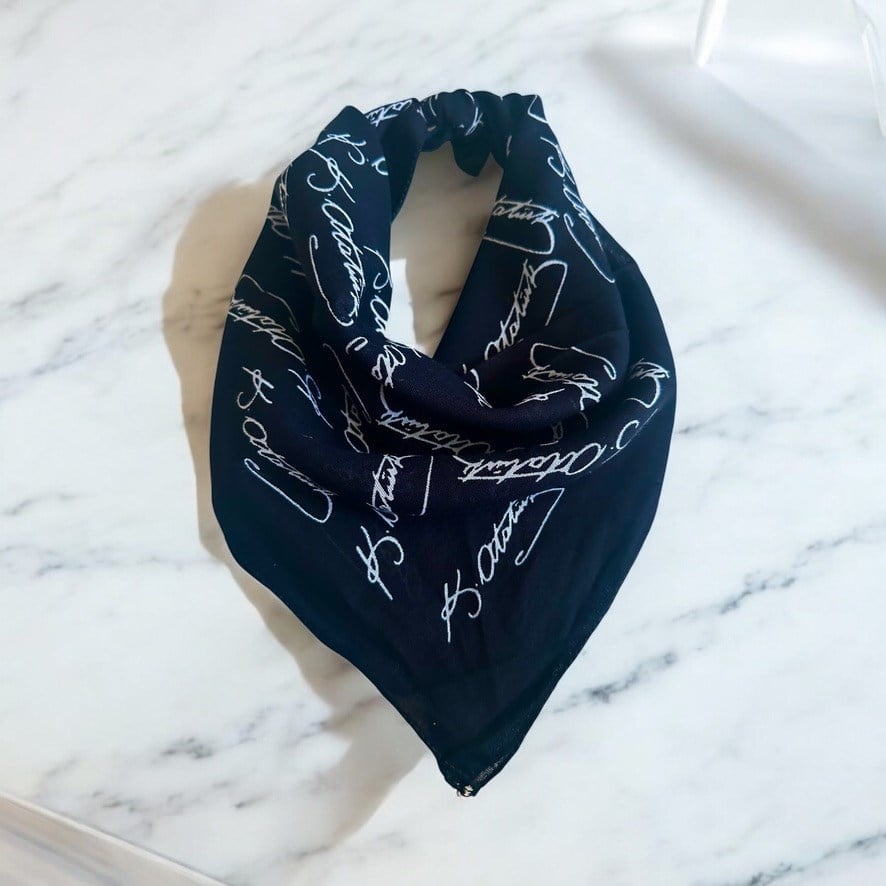 Atatürk imzalı Siyah Unisex %100 Koton Bandana 23 NISAN,29EKIM