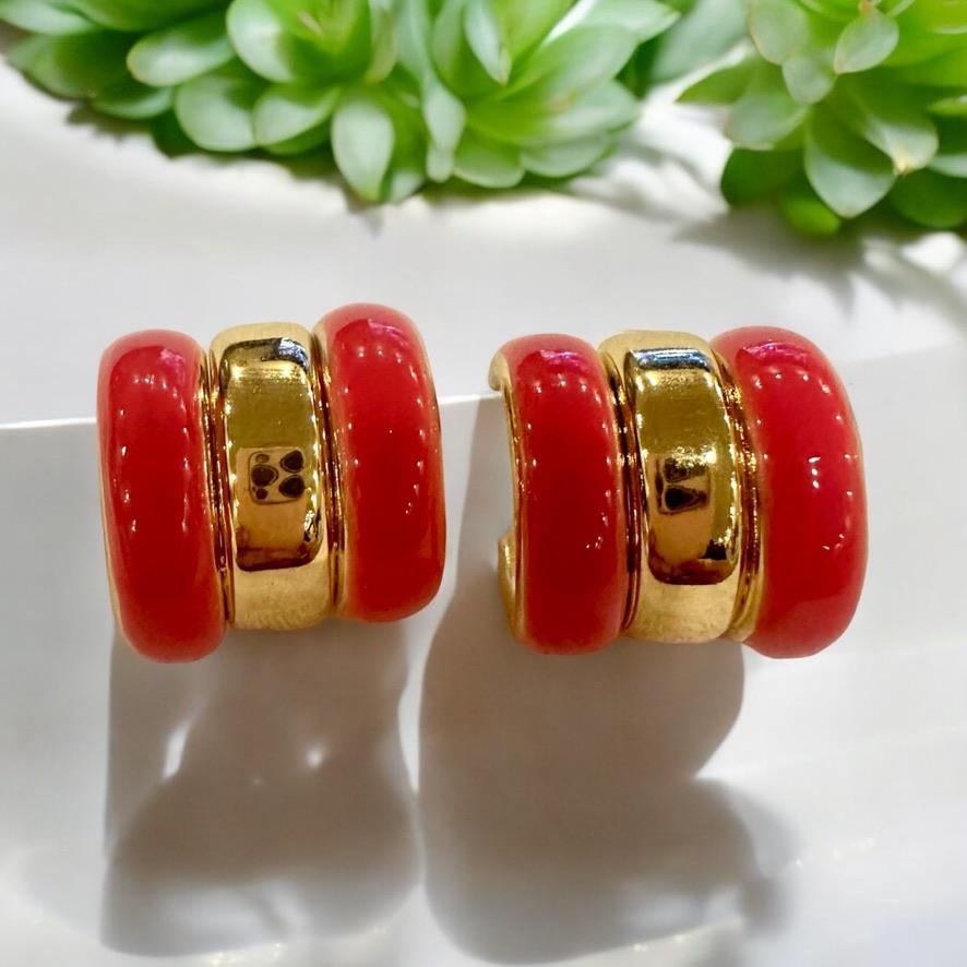 Gold Ve Pembe Renk Tek Kulak Deliğinde Üçlü Görünümlü Halka Küpe
