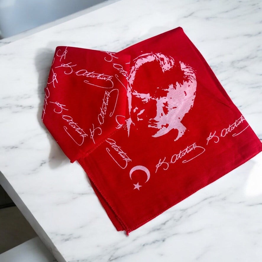 Kırmızı Renk Unisex Atatürk Imzalı ve Atatürk Portreli ikili Bandana 23 Nisan Bandanası