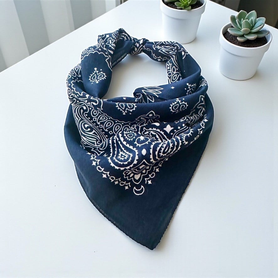 Lacivert Renk  desenli %100 Koton Bandana