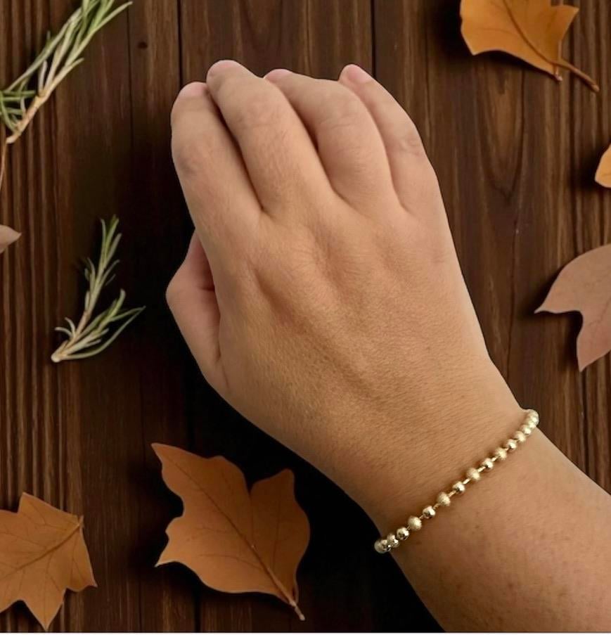 Özel Seri Gold Topçuk Model Bileklik