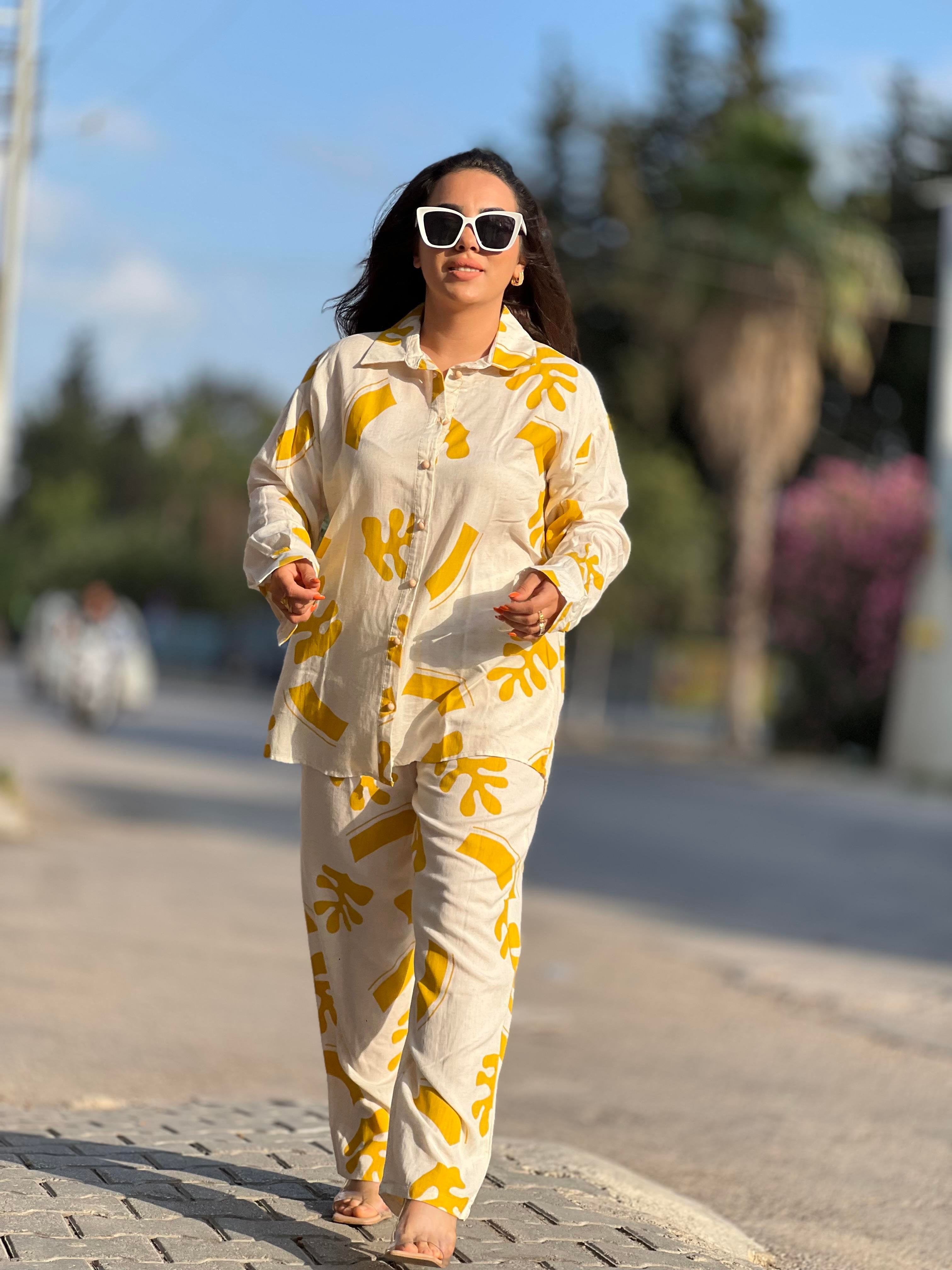 SARI DESEN TAKIM