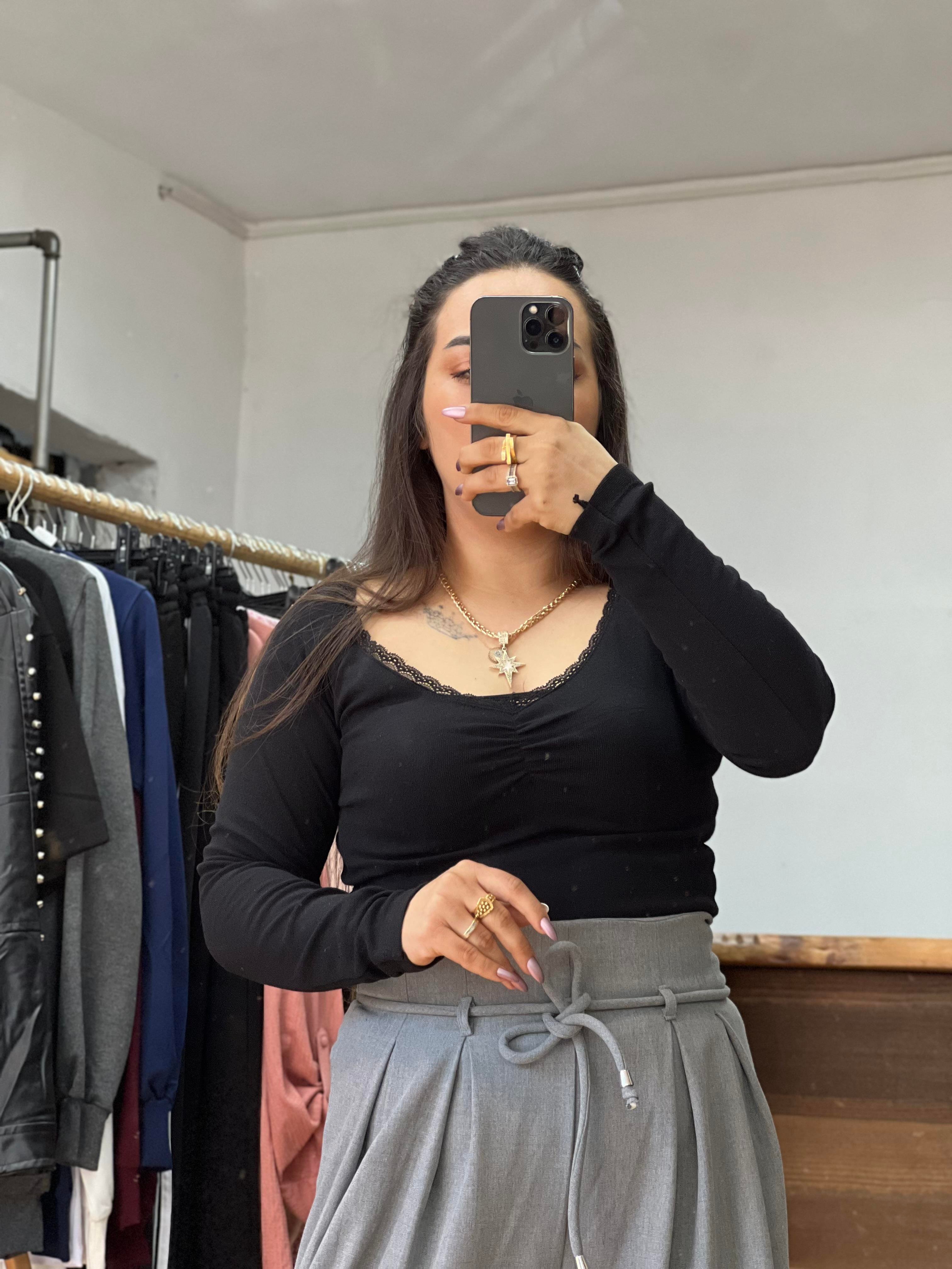 SİYAH CROP