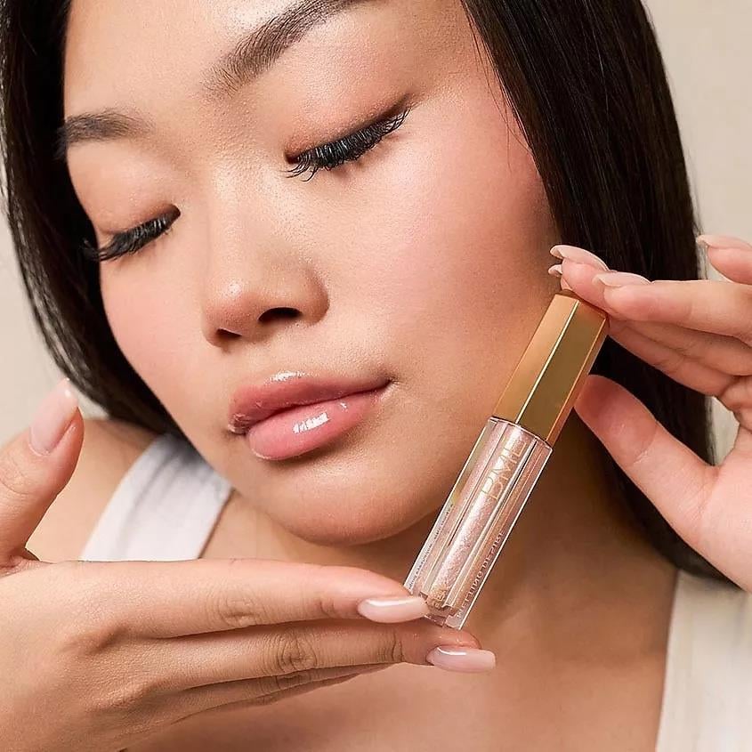 Liquid eyeshadow Melting Desire 001