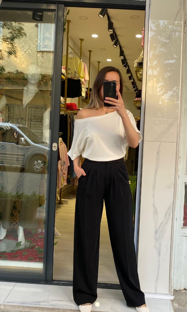Omuz Detaylı Modal Bluz - Beyaz