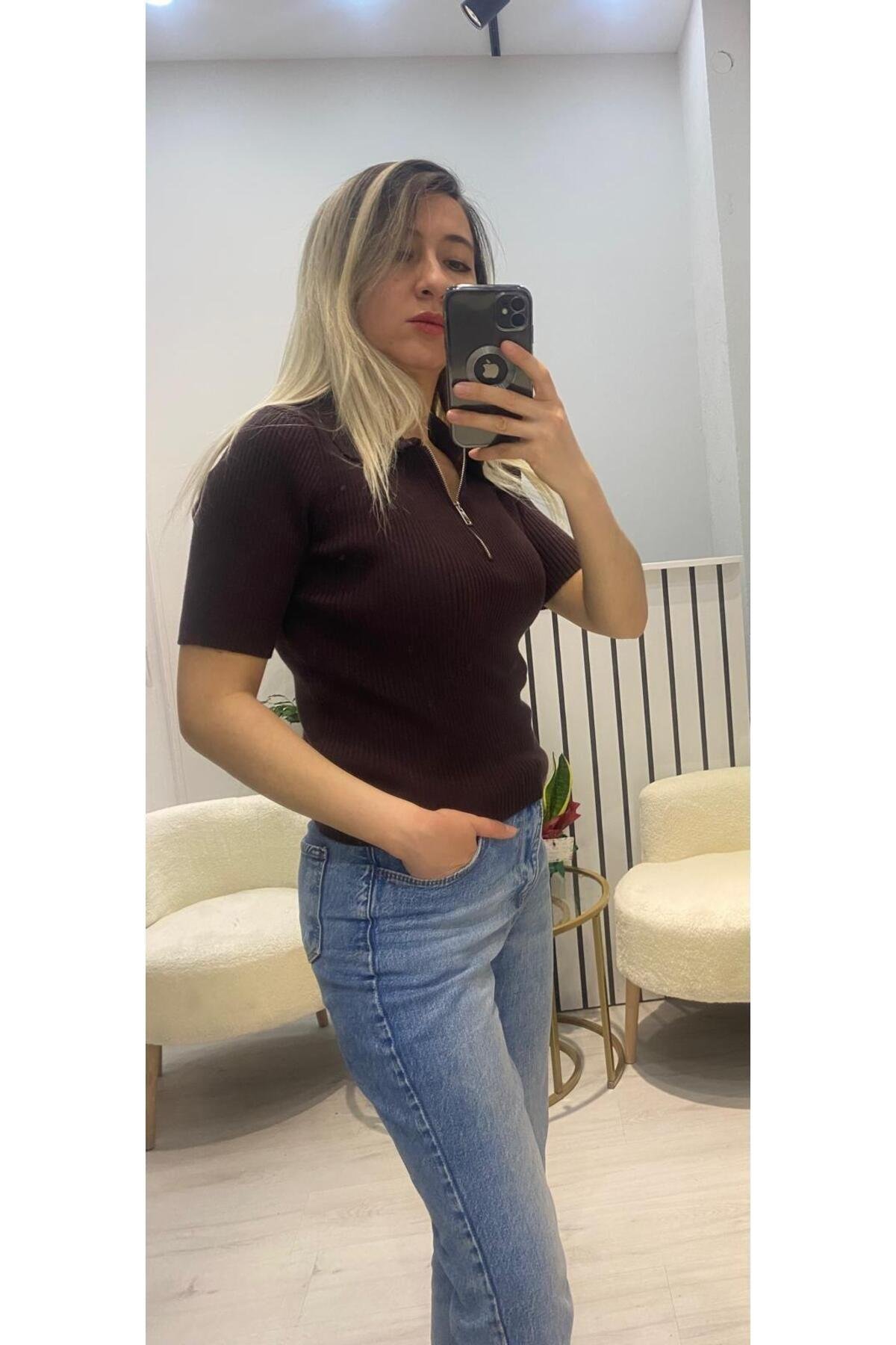 Yarım Fermuarlı Fitilli Polo Yaka Triko Bluz
