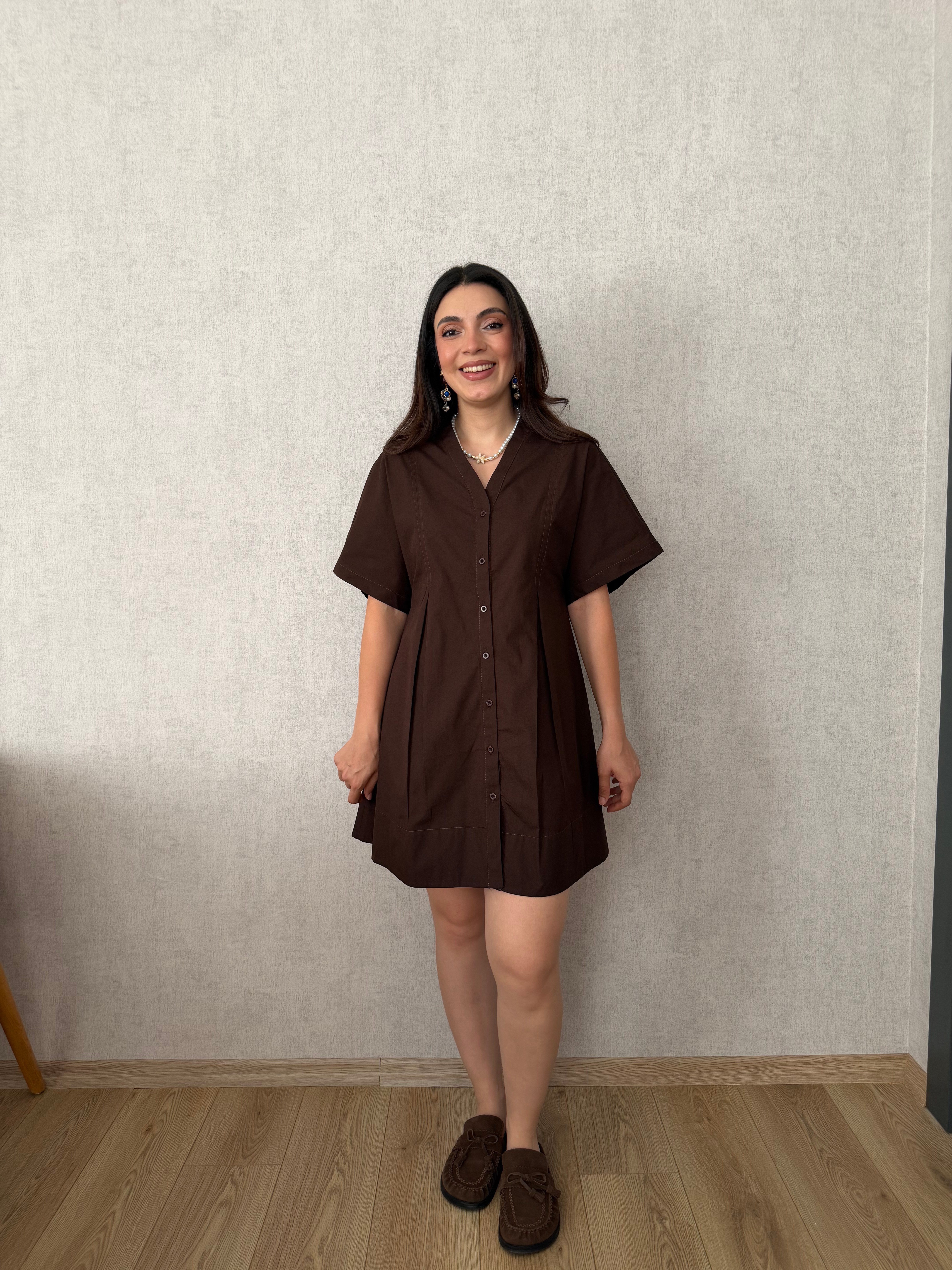 Kahverengi oversize  pileli elbise 