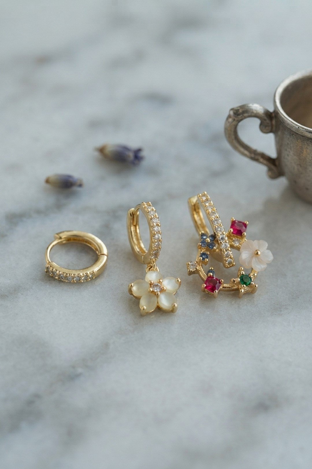 3 lü Set Gold Renk Çiçek Model Küpe