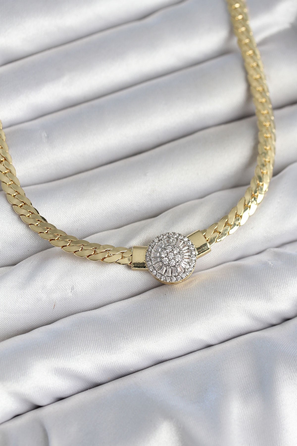 Ezme Zincir Model Zirkon Taşlı VIP Seri Gold Renk Kadın Kolye