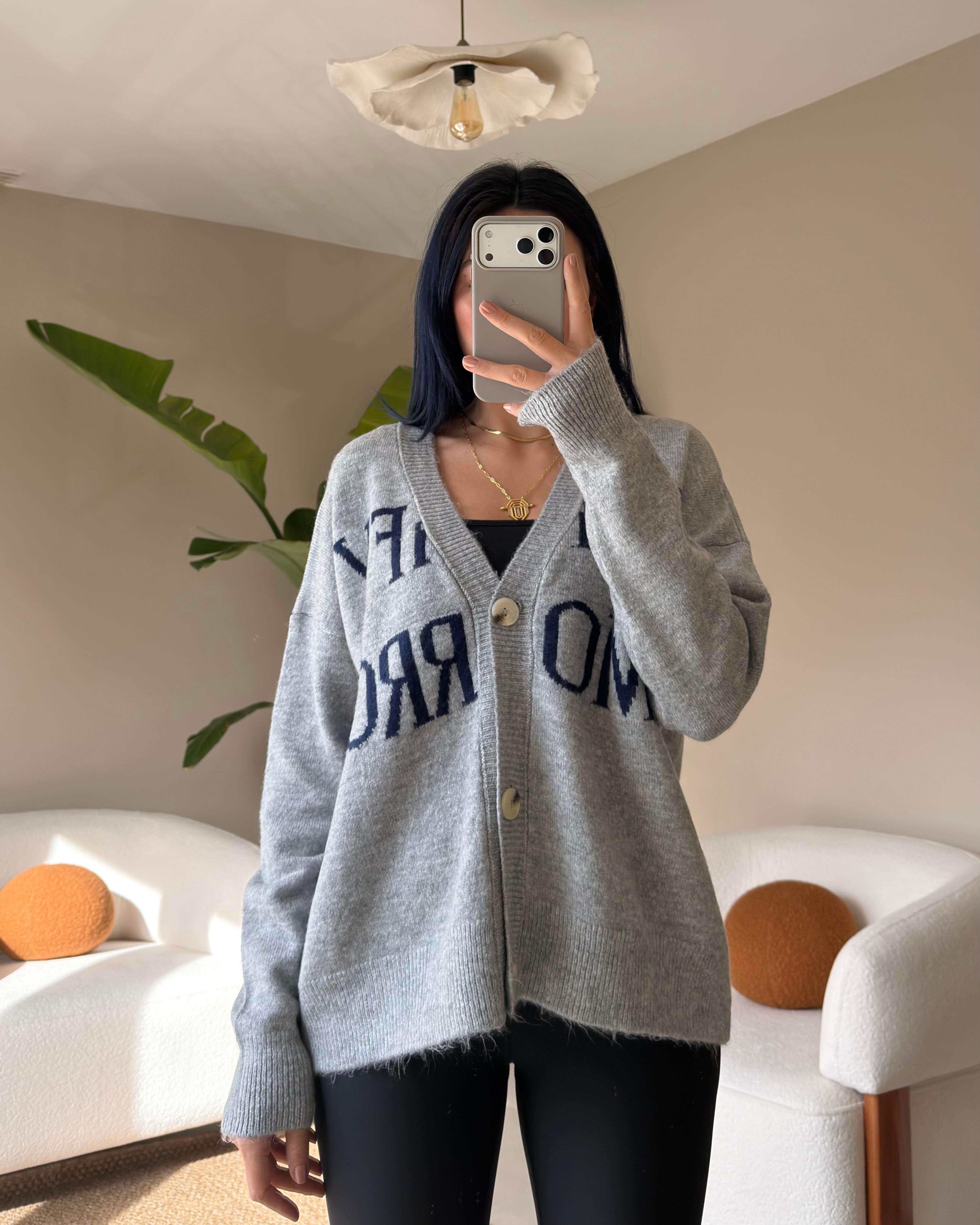 OVERSIZE UZUN KOLLU GRİ HIRKA