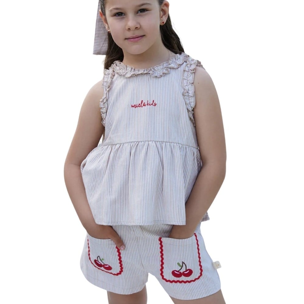 Fırfırlı Cherry Bluz ve Şort Takım