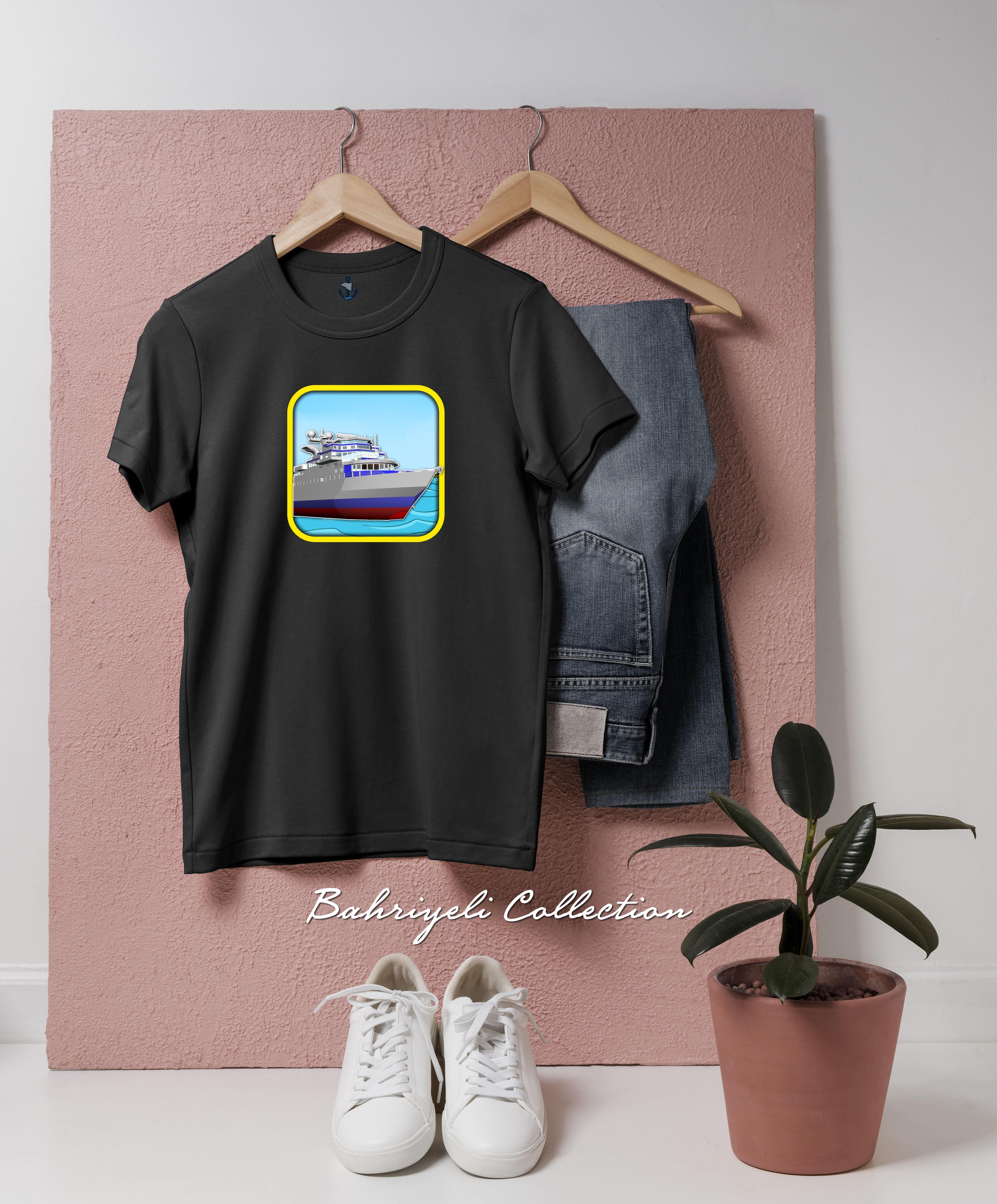 Oversize Vektör Askeri Gemi Tasarımlı Unisex T-Shirt
