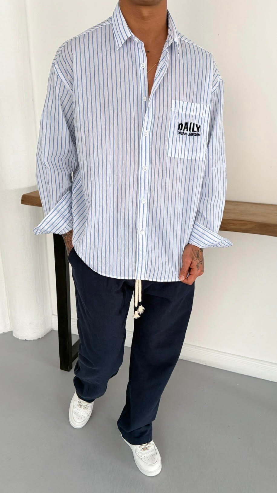 Oversize Nakış Detay Gömlek