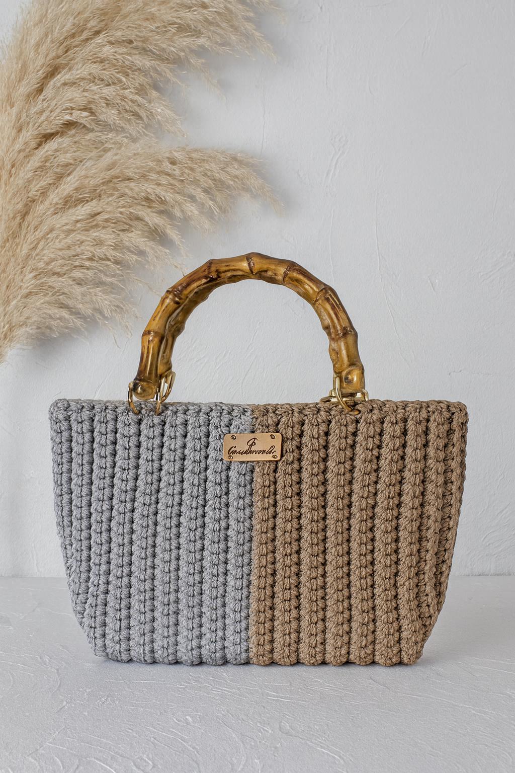Bamboo Elegance & El Yapımı Örgü Çanta