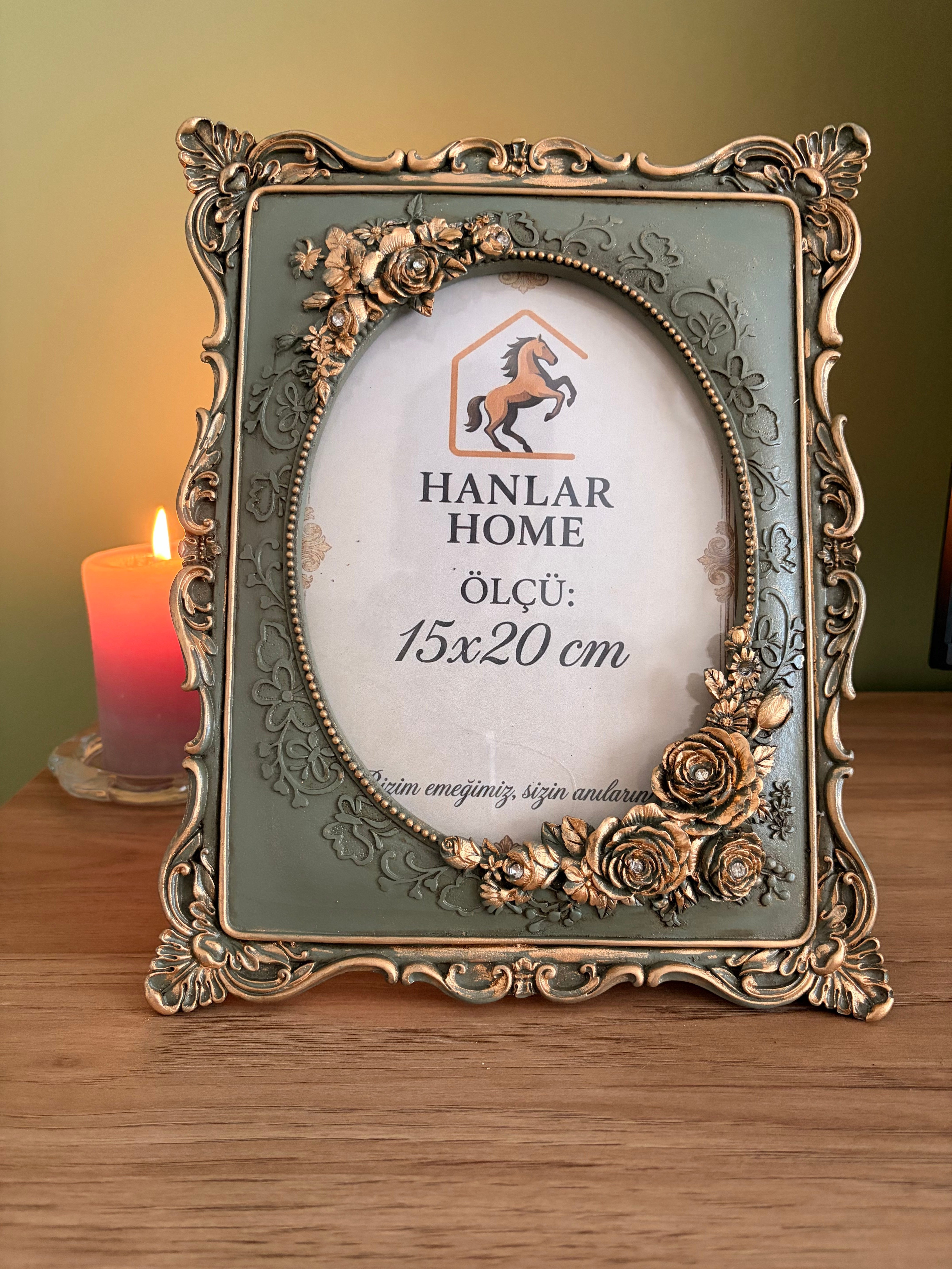 Klasik Hediyelik Çiçekli Çerçeve
