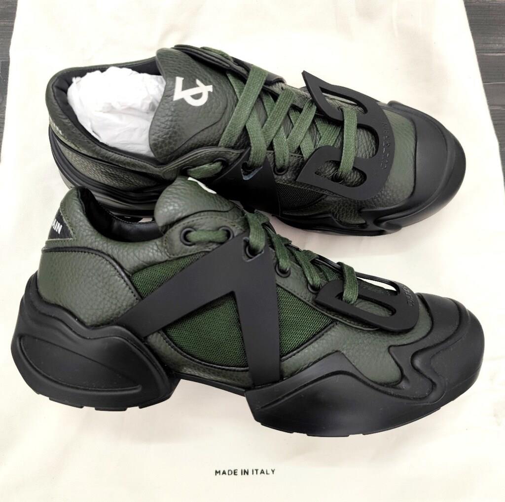 Cult & Rain Sneaker