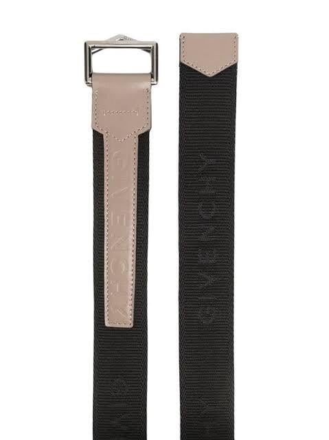 Givenchy Logo Embossed Kemer