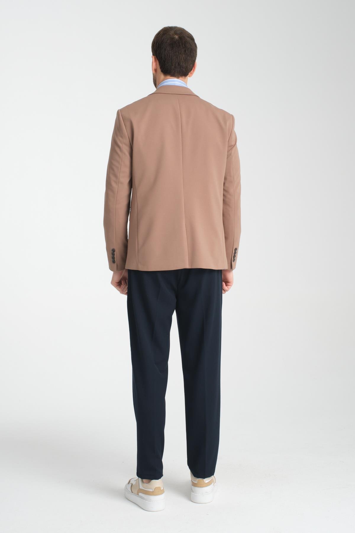 Baselna Erkek Vizon Esneyen Likralı Kumaşlı Tam Astarlı Slim Fit Mono Yaka Dar Kesim Blazer Ceket