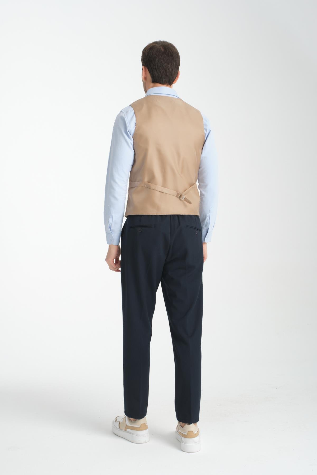 Basic Kruvaze V Yaka Slim Fit Yelek